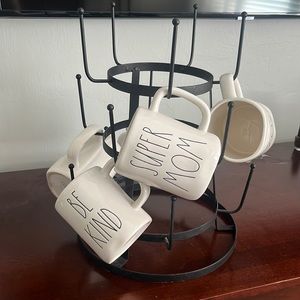Magnolia coffee cup stand. Rae Dunn mugs included (5).